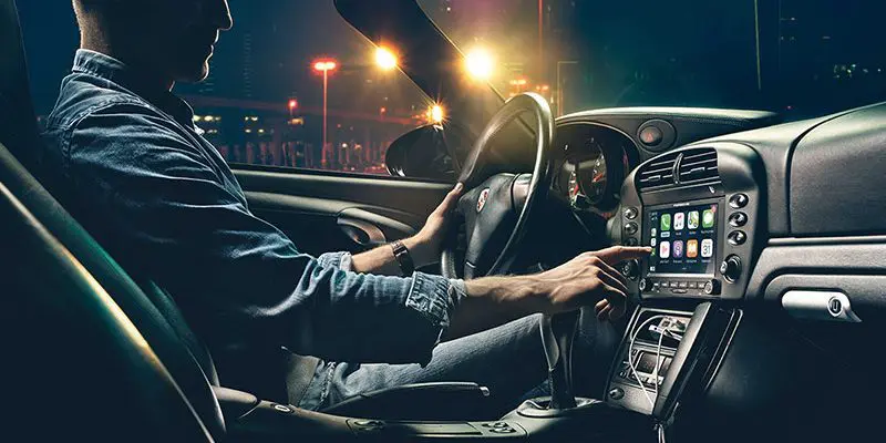 Porsche Classic Introduces CarPlay Radios