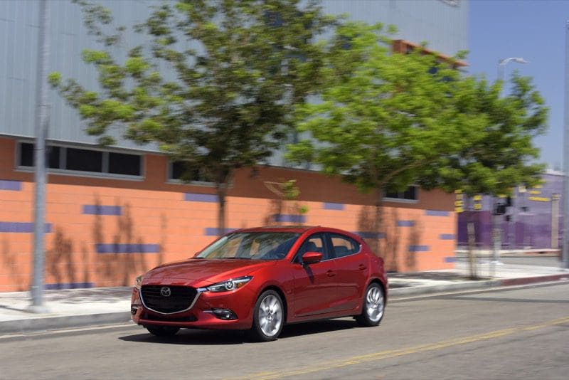 Checking out the 2017 Mazda3 5-Door Grand Touring