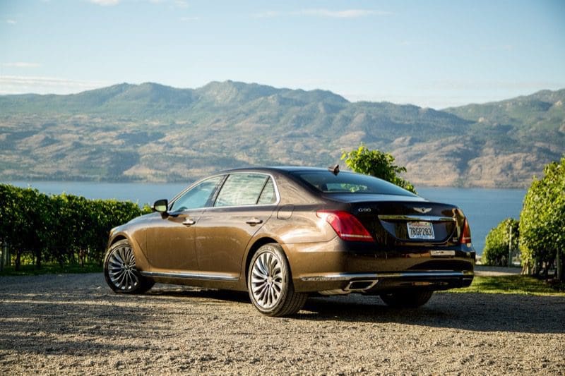 2018 Genesis G90