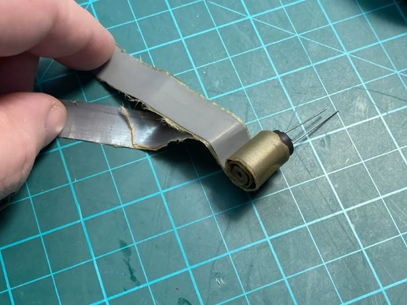 Stiffening Capacitor