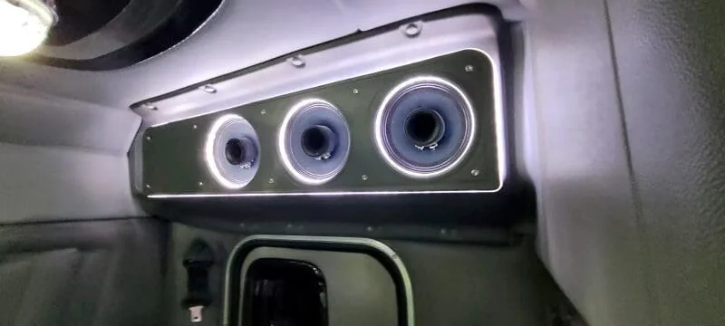 Peterbilt Stereo