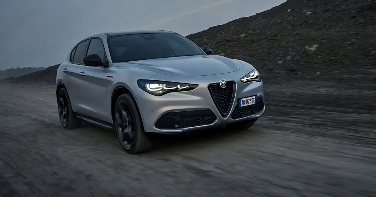 2025 Alfa Romeo Stelvio