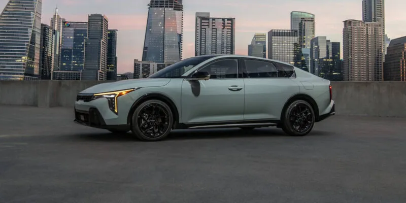 2025 Kia K4 GT-Line Turbo. Si Who?