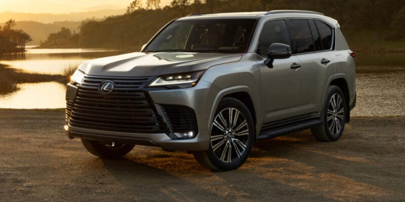 2025 Lexus LX700h Overtrail: Off-Road Luxury