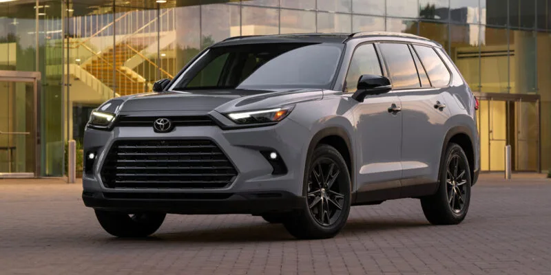 2025 Toyota Grand Highlander Platinum: The Big Plug for Those Who Can’t Plug In