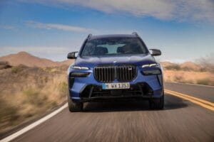 2025 BMW X7 M60i